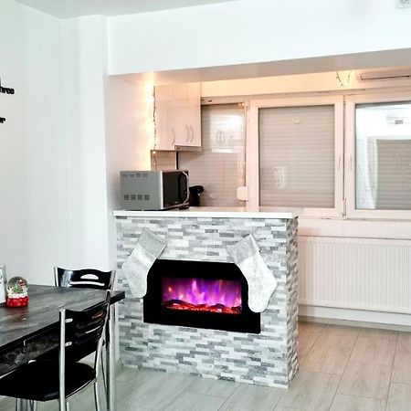 White Apartament, Brăila Exterior foto