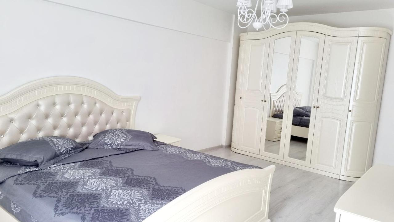 White Apartament, Brăila Exterior foto